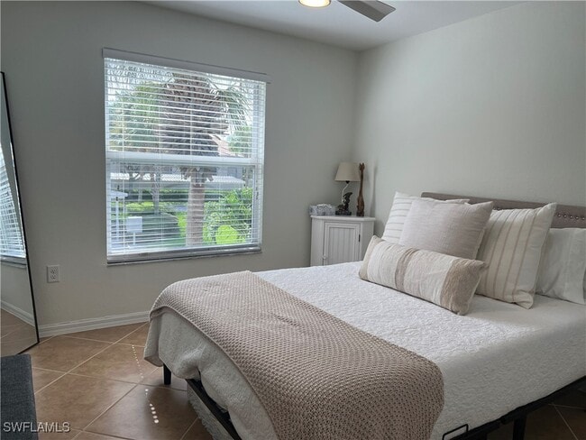 Building Photo - 19990 Barletta Ln Unit 821