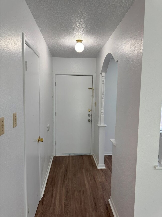 Photo - 132 Meadow Way