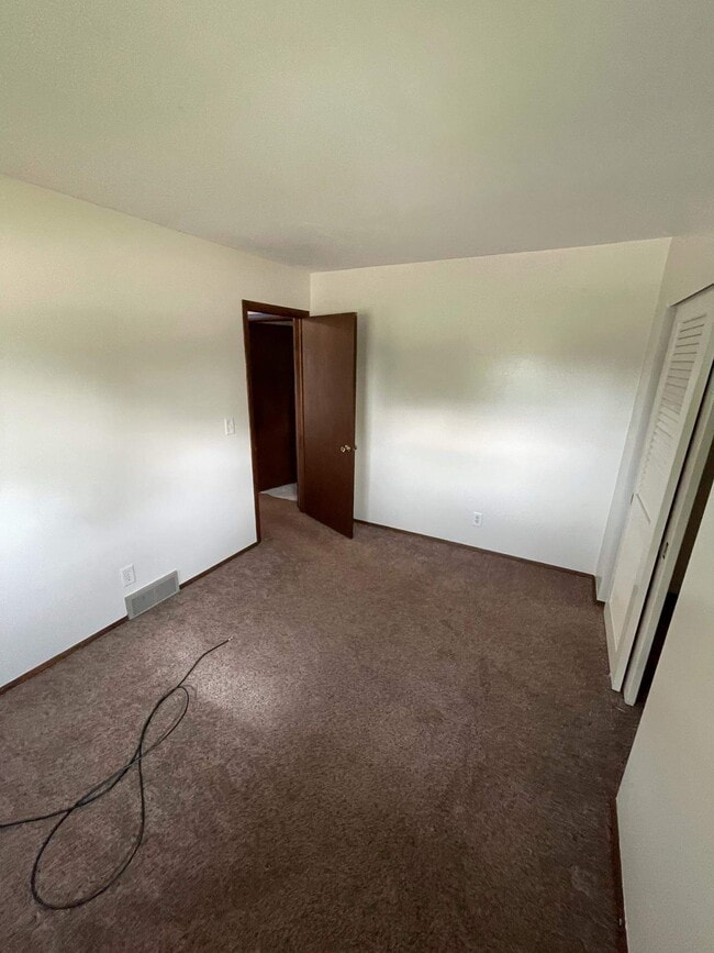 Photo - 224 N Eagle St