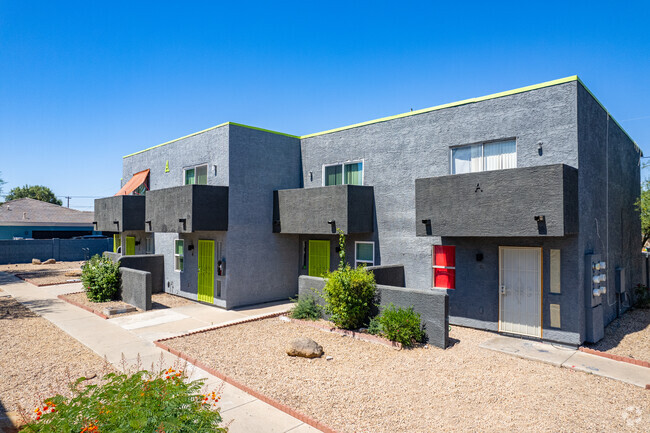 Vivienda moderna en una casa adosada - Jovial Apartamentos