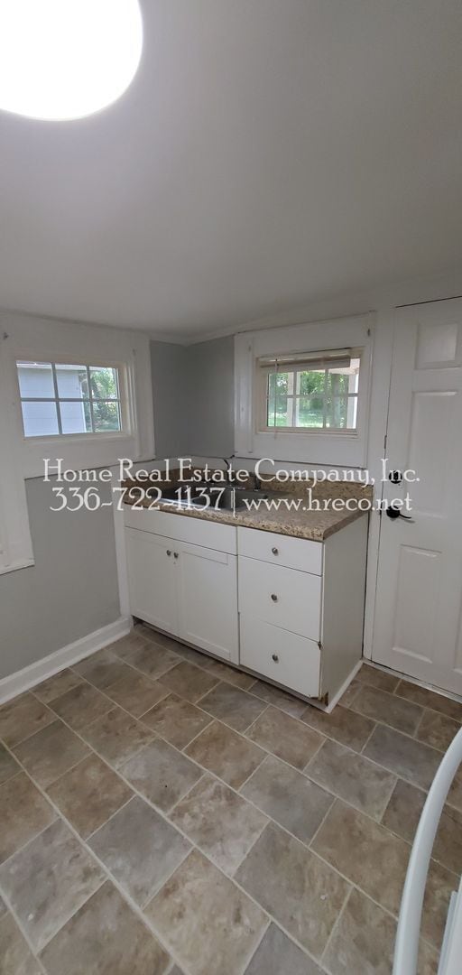 Photo - 2616 Machine St