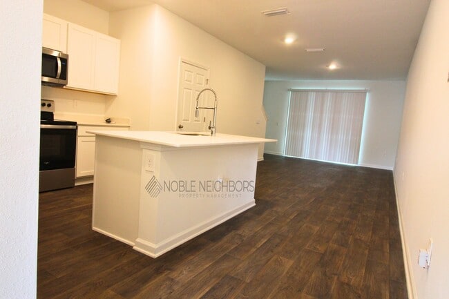 Photo - 5437 Tellaro Ln