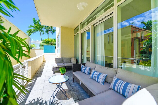 Photo - 3250 NE 1st Ave Unidad FL5-ID1022232P