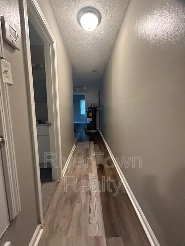 Photo - 3020 Sinclair St