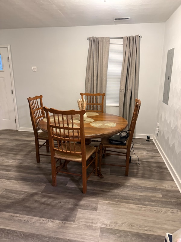 Photo - 220 Avondale Rd