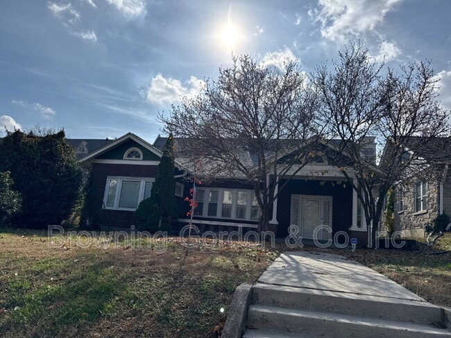 Building Photo - 1415 Acklen Ave