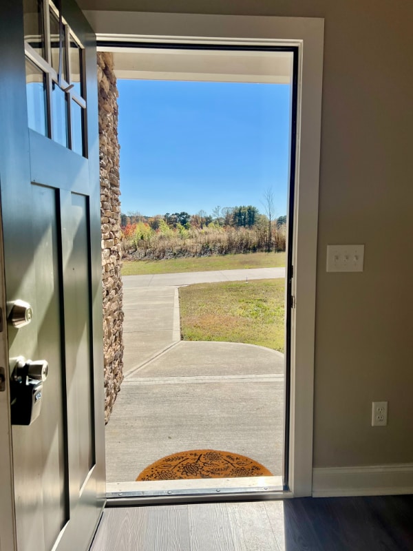 Photo - 2530 Snow Creek Rd NE