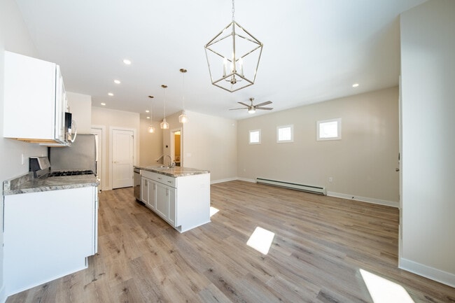 411 W Baraga Ave