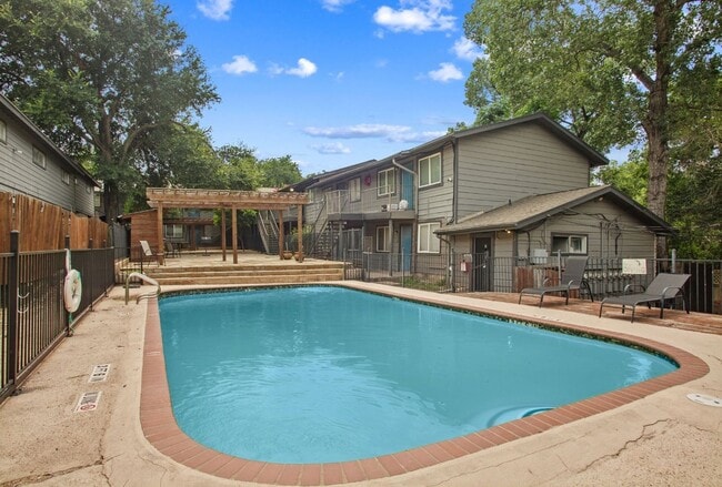 Photo - Parker Heights & Flats Apartments