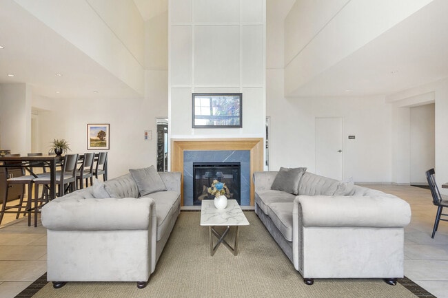 Photo - Courthouse Square Apartments