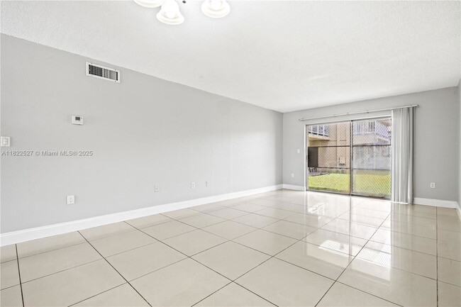 Photo - 301 NW 177th St Unit 104