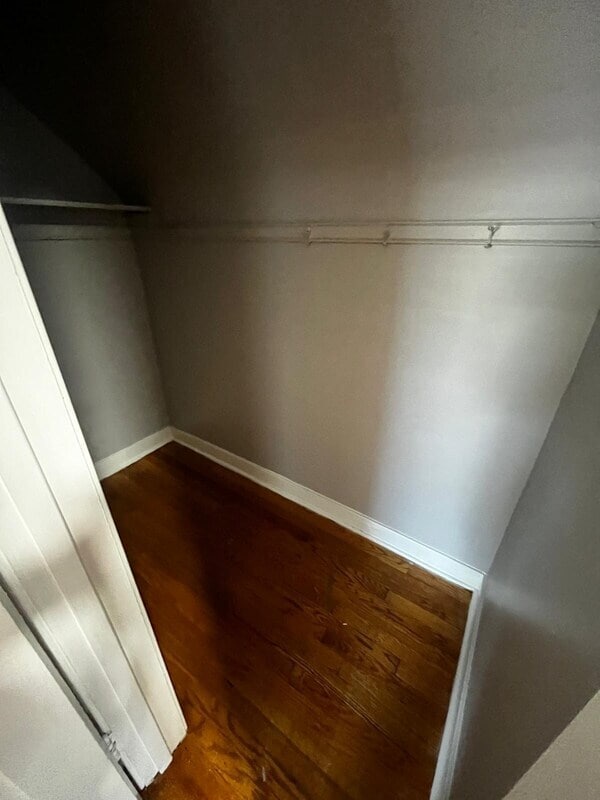 Photo - 336 W 106th St