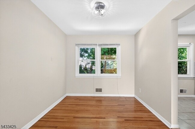 Photo - 21 Troy Ct Unit 1