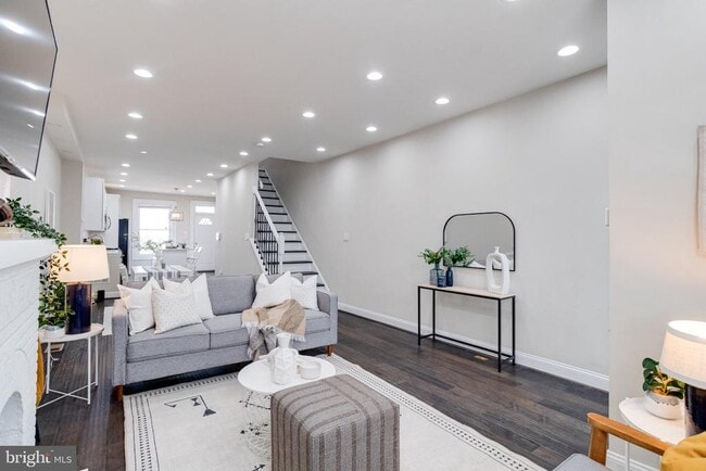 Photo - 442 N Linwood Ave