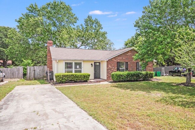Stylishly Updated 3-Bedroom Home in Sought... - Stylishly Updated 3-Bedroom Home in Sought...