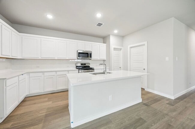 Photo - 1012 Rosemary Hill Dr