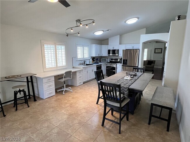 Photo - 2420 Rocky Brook St