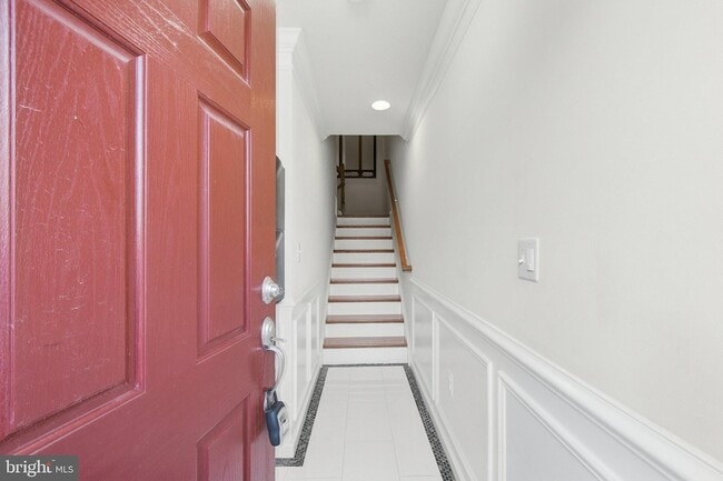 1443 Occoquan Heights Ct