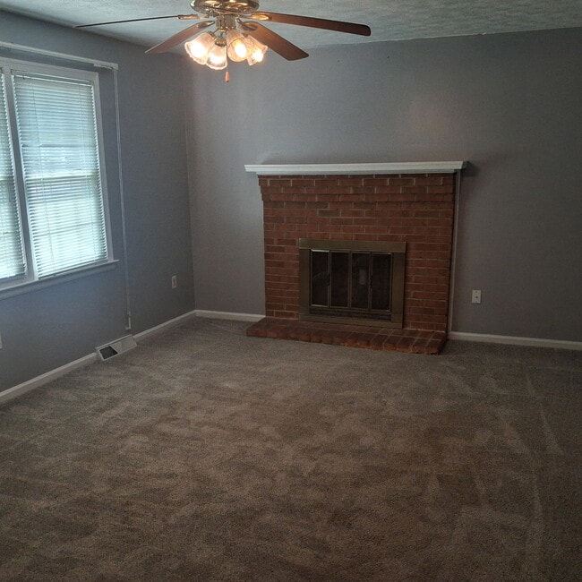 327 Dixie Airport Rd