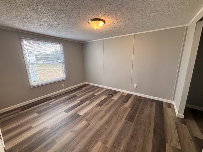 Photo - 434 Timber Ridge Ln