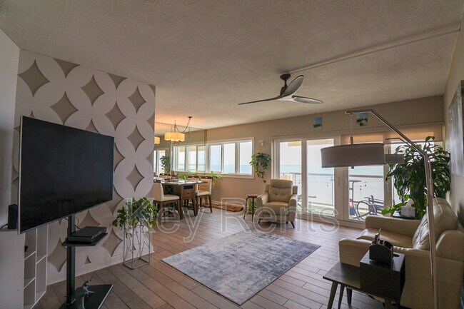 Photo - 825 Bayshore Dr Unit 701