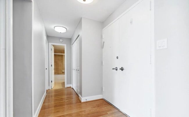 1220 Blair Mill Rd Unit 300