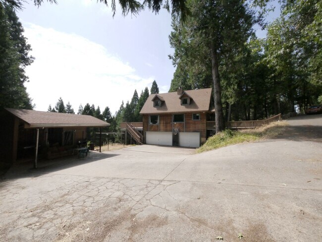 Photo - 27928 Holiday Ln