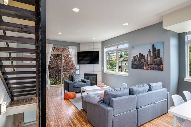 1308 E Marion St Unit SI ID1035995P