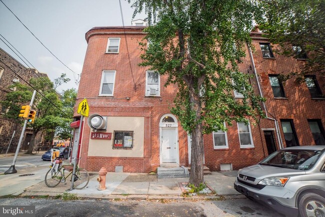 Photo - 527 Fairmount Ave Townhome
