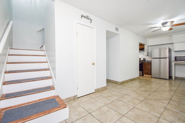 Photo - 5154 Markwood Ln