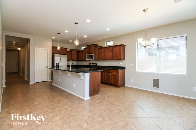 Photo - 4946 E Del Rio Dr