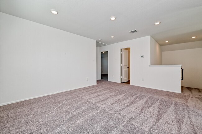 Photo - 22135 Juniper Crossing Dr