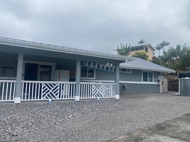 Building Photo - Fully Furnished Home