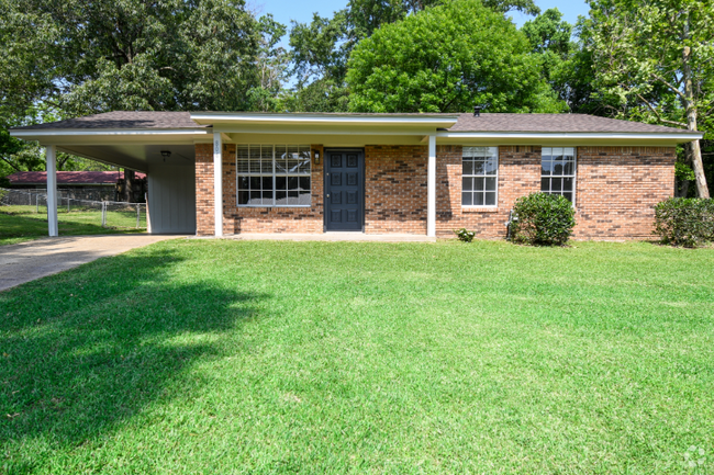 Building Photo - 806 Carmen Ct Rental