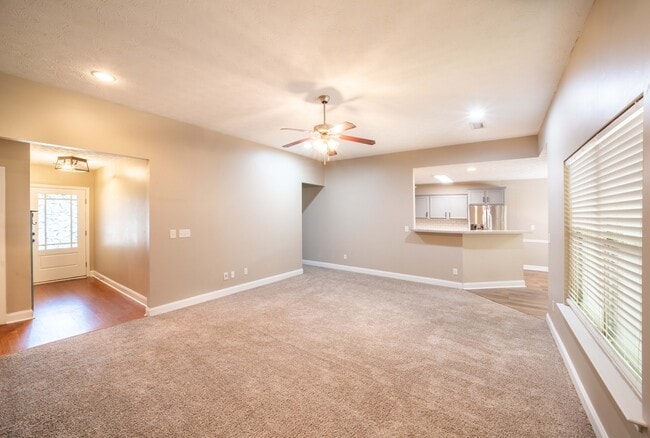 442 Lee Road 2170