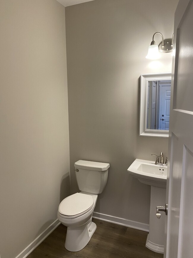 Photo - 2035 Steelwood Dr