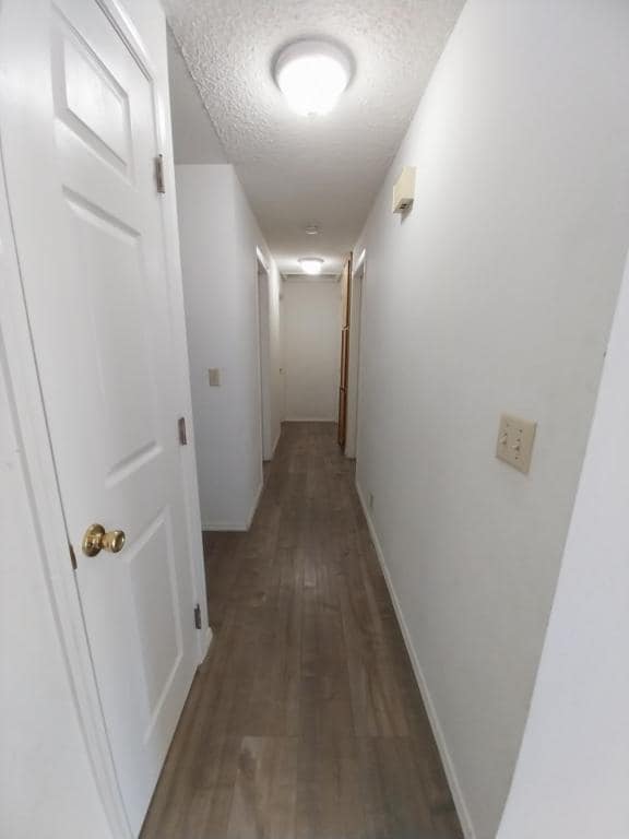 Photo - 410 NE Candy Ln