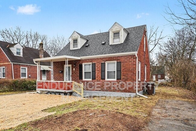 Photo - 789 Matthews Dr