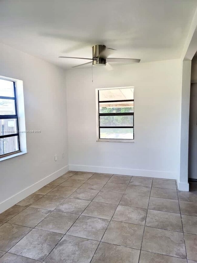 Photo - 15401 NW 27th Pl