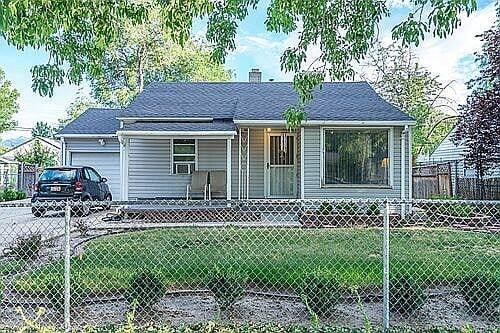 Building Photo - 1419 American Ave S