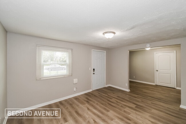 Photo - 2230 W 11th St