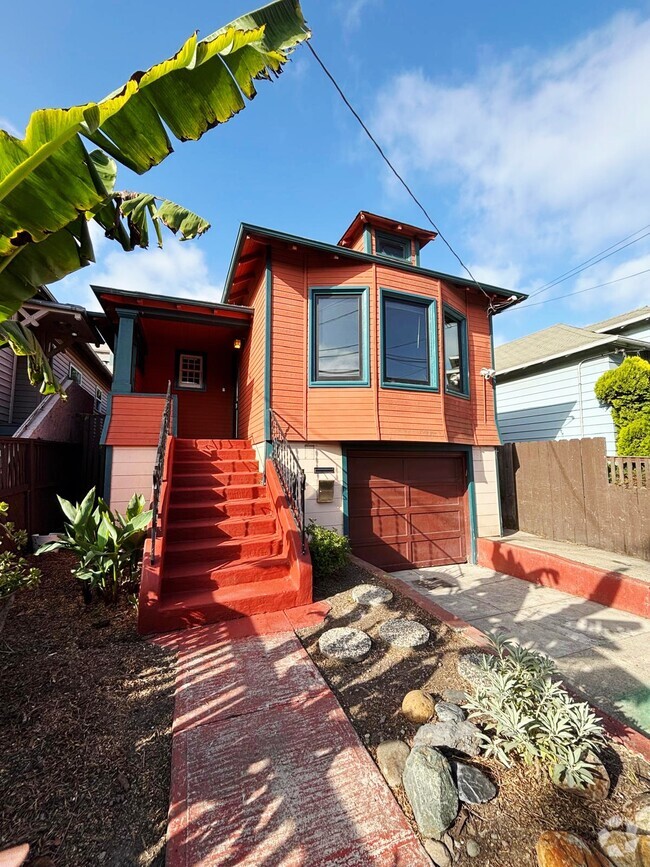 Building Photo - 823 Apgar St Rental