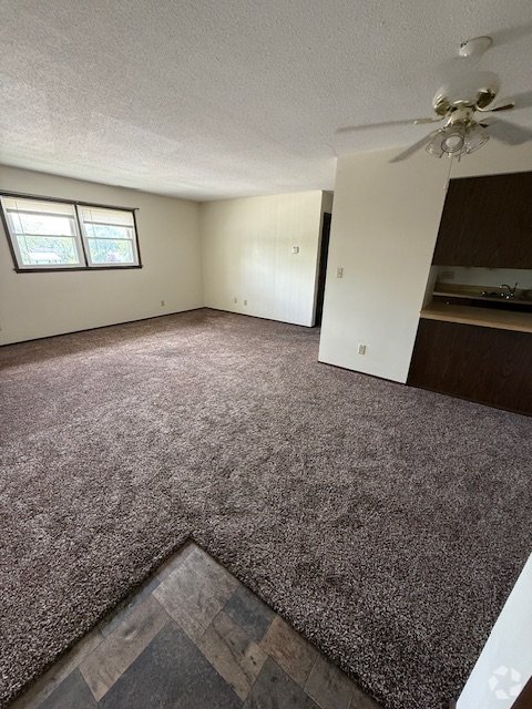 Building Photo - 555 Roddy Rd Unit C-2 Rental