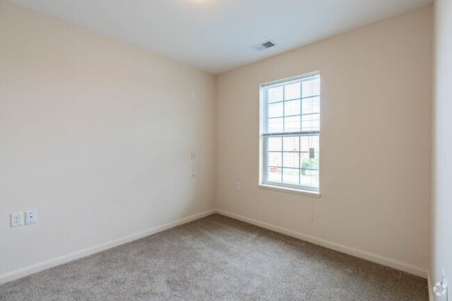 2BR,1BA - 825SF - Bedroom