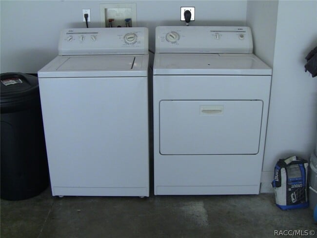 Photo - 10215 N Biscayne Dr