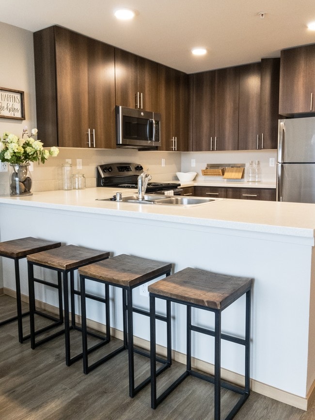 Spyglass Hill Apartments