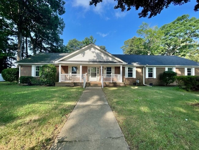 Waterfront Ranch Home - Excellent School Z... - Waterfront Ranch Home - Excellent School Z...