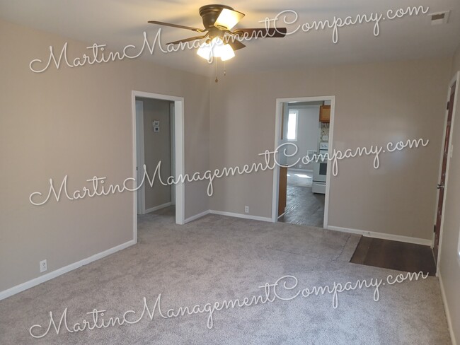 Photo - 1711 S Warren Ave