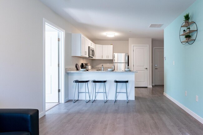 Photo - 120 N Frontage Rd Unit #136