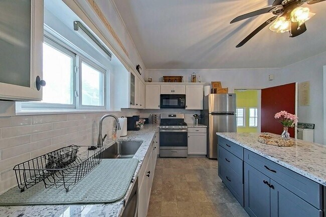 Photo - 36 Dixon St